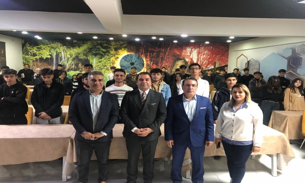 Pratik Yöntem Eğitim Kurumları’nda Kariyer Günleri (Naif BÜLBÜL)